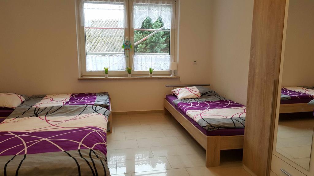 Holiday Apartment Есен Екстериор снимка