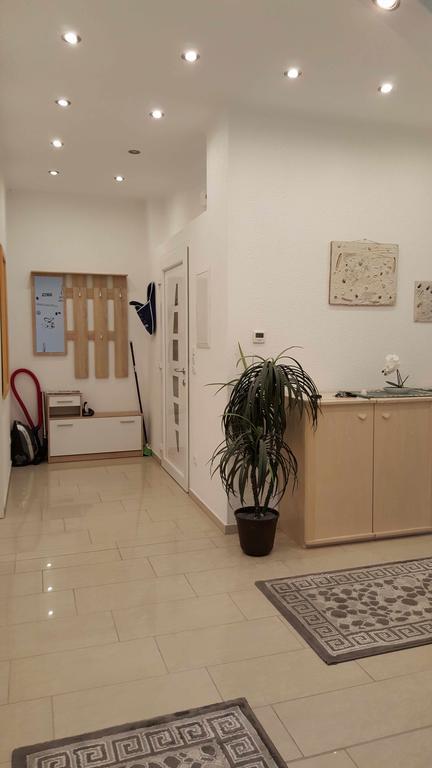 Holiday Apartment Есен Стая снимка