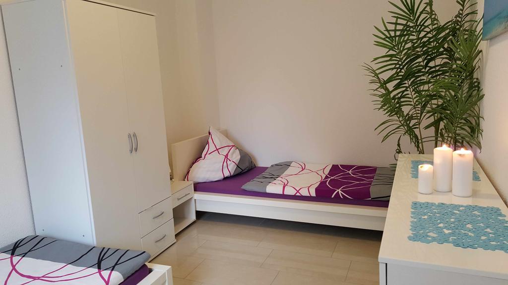 Holiday Apartment Есен Стая снимка