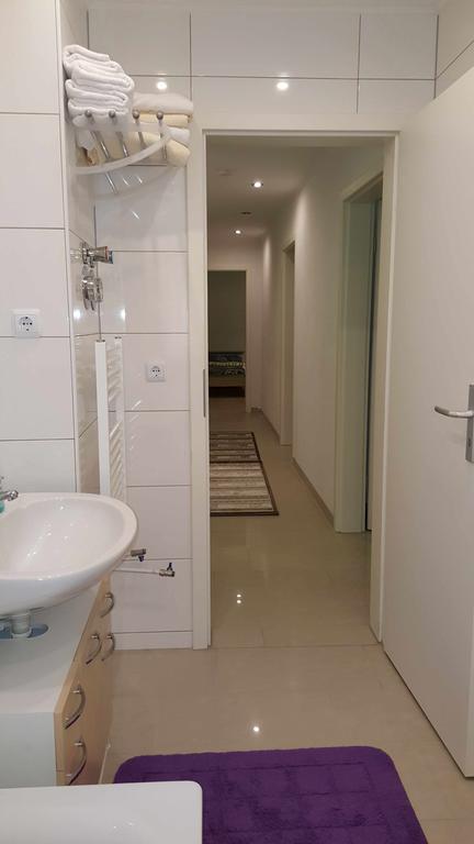Holiday Apartment Есен Стая снимка